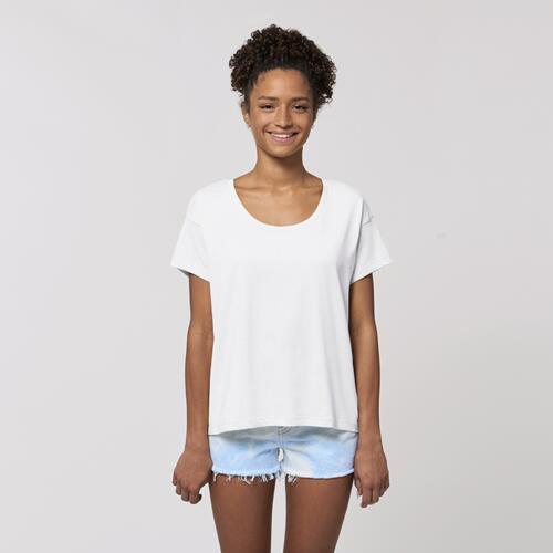 Women's Stella Chiller scoop neck relaxed fit t-shirt  Thumbnail